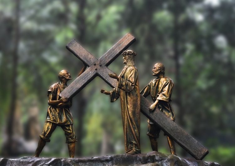 Jezus i krzyż Ewangelia na XXIII Niedzielę Zwykłą z komentarzem [video]