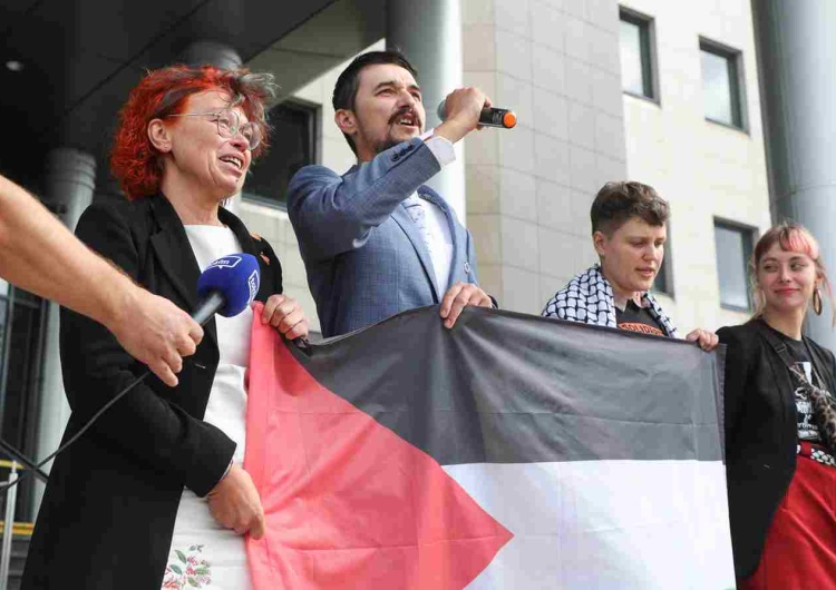 Uniewinnieni aktywiści Przewozili nielegalnych imigrantów. Sąd w Hajnówce ich uniewinnił