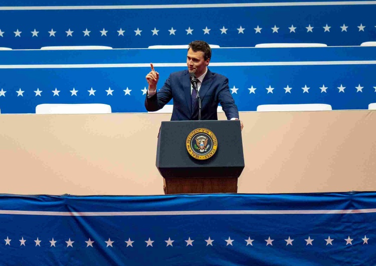  Charlie Kirk Znany stronnik Donalda Trumpa Charlie Kirk postrzelony w Utah