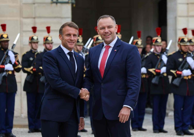 Spotkanie prezydentów Polski i Francji  Prezydent Karol Nawrocki w Paryżu. Rozmowy „w cztery oczy” z prezydentem Francji 