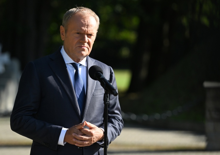 Donald Tusk Złe wieści dla Tuska. Tak Polacy oceniają rząd [NOWY SONDAŻ]