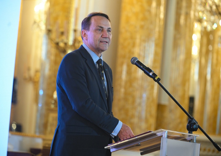 Radosław Sikorski Sikorski ma towarzyszyć prezydentowi Nawrockiemu na Zgromadzeniu Ogólnym ONZ