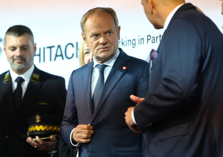 Donald Tusk Nieoficjalnie: Trzaskowski i Kierwiński stracą stanowiska w PO. Tusk szykuje rewolucję
