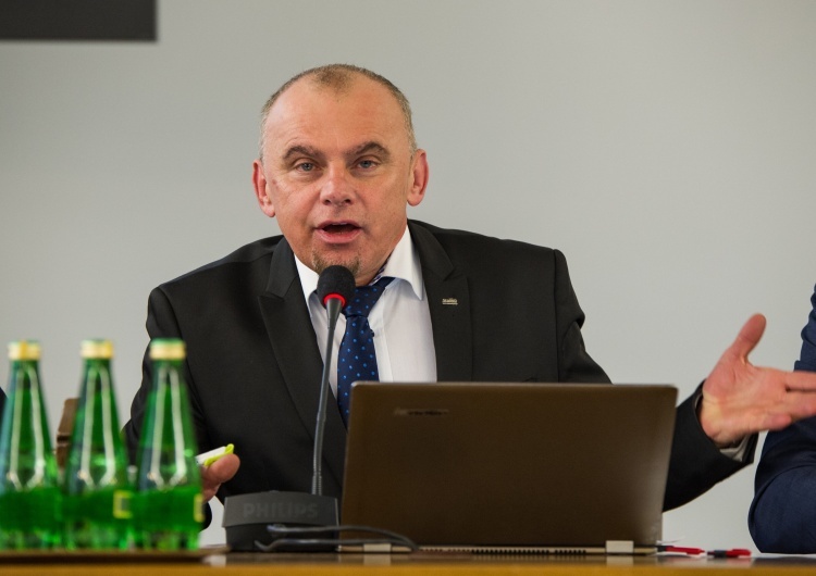  Szef handlowej 