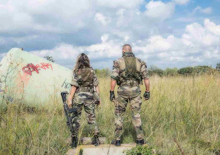 Kobiety w wojsku ukraińskim zaczęły mówić, co je spotkało od kolegów i dowódców (zdj. ilustracyjne) Coraz więcej kobiet mówi o molestowaniu w ukraińskiej armii