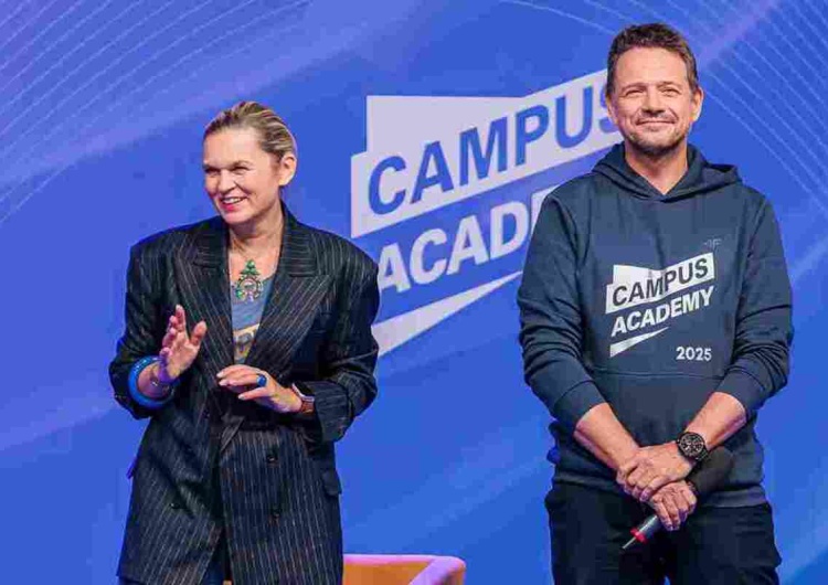 Prezydent stolicy Rafał Trzaskowski (P) i minister edukacji Barbara Nowacka (L), która promuje edukację zdrowotną Media: Syn Rafała Trzaskowskiego wypisany z edukacji zdrowotnej