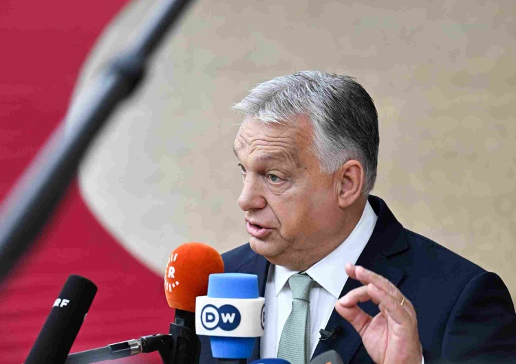 Viktor Orban  Orban ostrzega przed szczytem UE: „To będzie jak walka w klatce”
