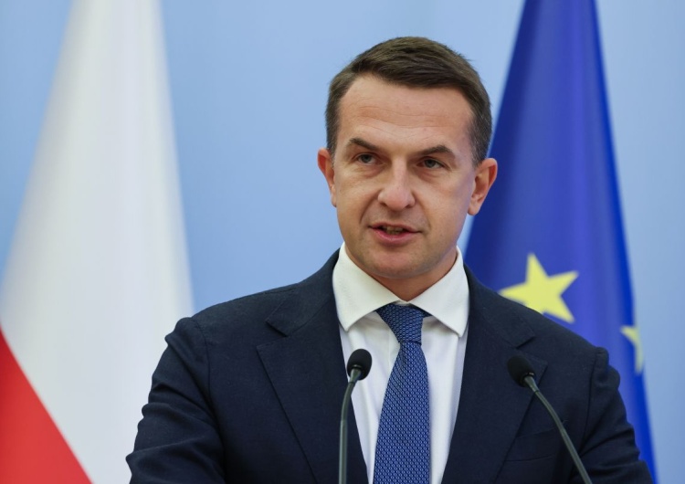 Adam Szłapka Szłapka: Nie cofniemy się o krok. Minister Żurek ma plan i będzie go wdrażał