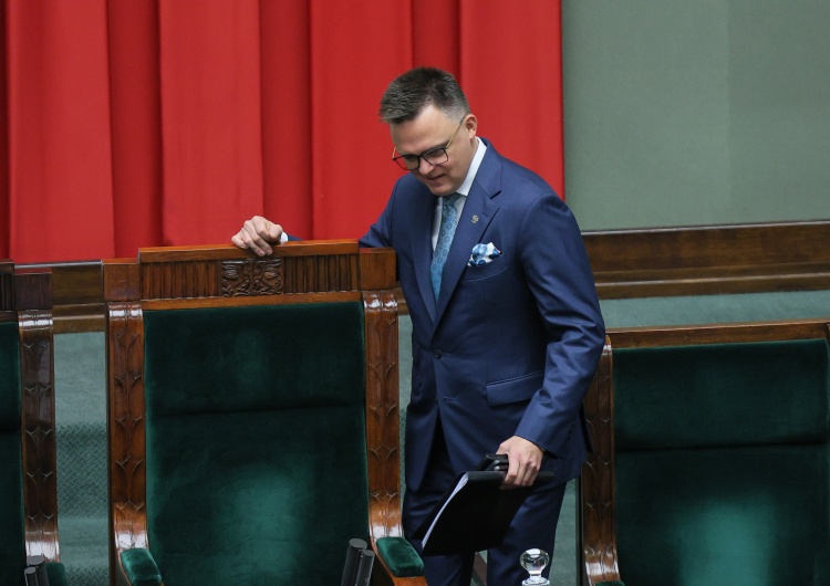 Szymon Holownia Co dalej z Polską 2050? Ten sondaż pokazuje niepokojący trend