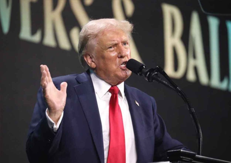 Donald Trump Administracja Trumpa planuje rekordowo niski limit uchodźców