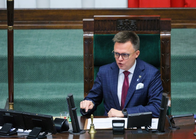 Szymon Hołownia Hołownia jednak pozostanie szefem Polski 2050? Politycy mówią o realnym scenariuszu