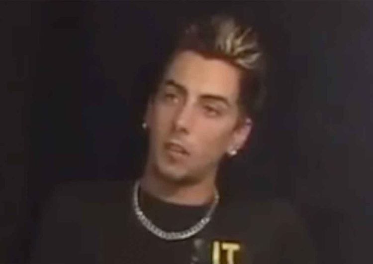 Nie żyje Ian Watkins Nie żyje Ian Watkins. Gwiazdor rocka odsiadujący wyrok za pedofilię zabity w więzieniu
