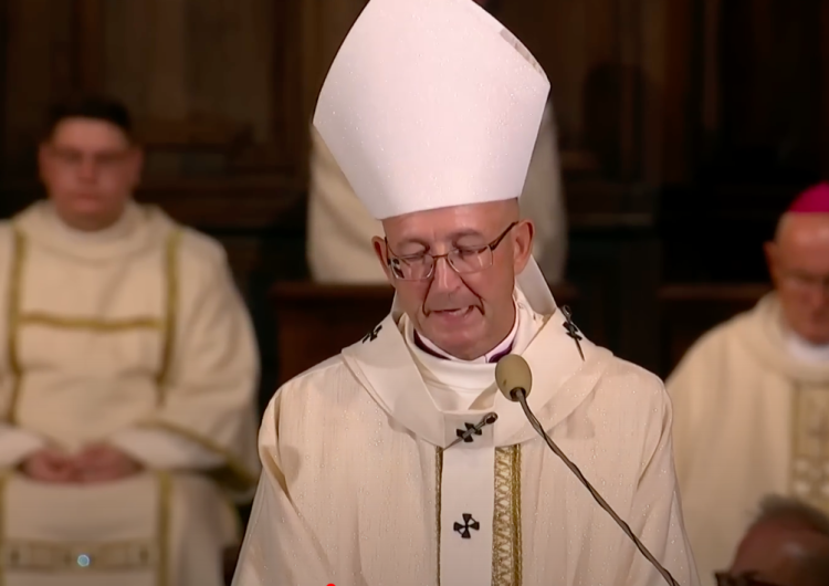 abp Adrian Galbas SAC XXV Dzień Papieski. Abp Galbas: Bracia i siostry, nie dajmy się beznadziei