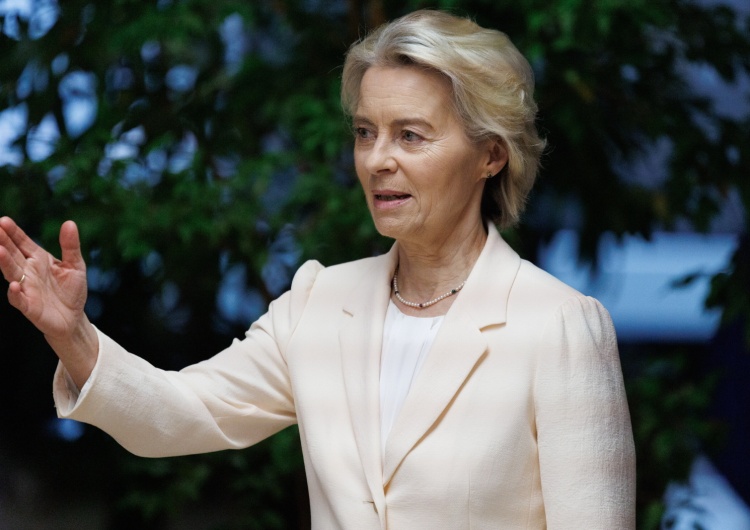 Ursula von der Leyen Komisja Europejska konstruuje nowy budżetowy bat na Polskę