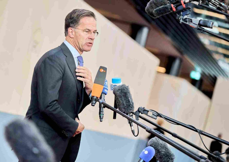 Mark Rutte Rutte: Chiny mogą zmusić Rosję do ataku na NATO