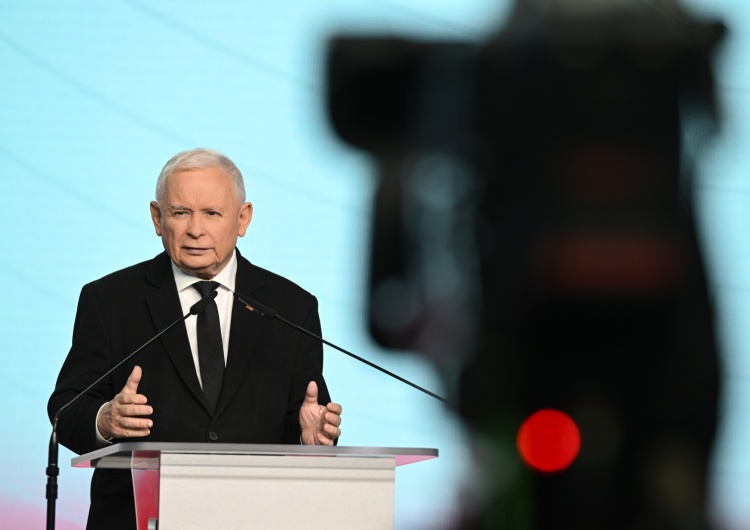 Jarosław Kaczyński Jarosław Kaczyński: Propozycja ws. związków partnerskich jest nie tylko rażąco niekonstytucyjna