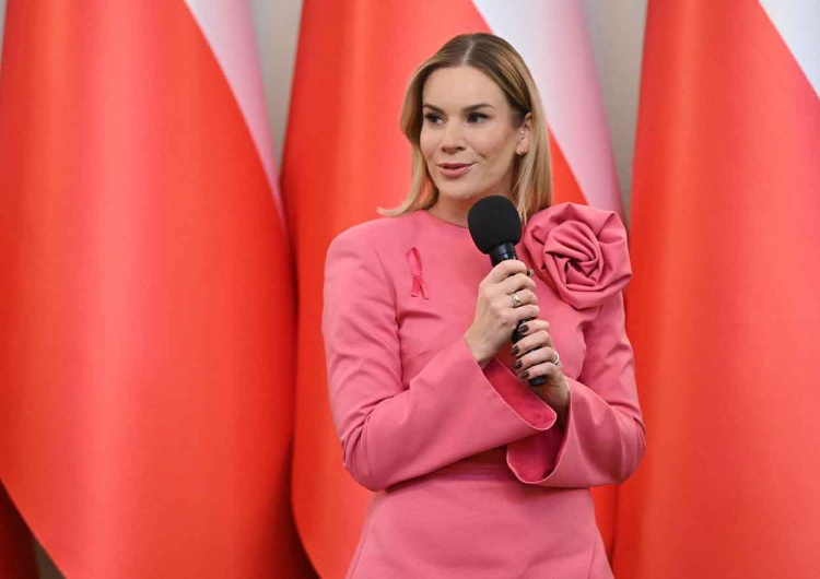 Pierwsza Dama Marta Nawrocka Jak Polacy oceniają Martę Nawrocką? Jest sondaż