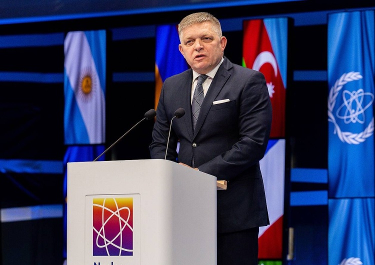 Robert Fico Słowacja: Premier Fico poprze sankcje na Rosję, ale ma warunek
