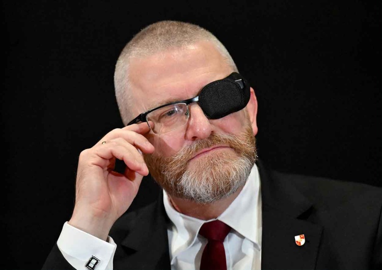 Grzegorz Braun Zaskakujący wynik partii Grzegorza Brauna. Jest nowy sondaż