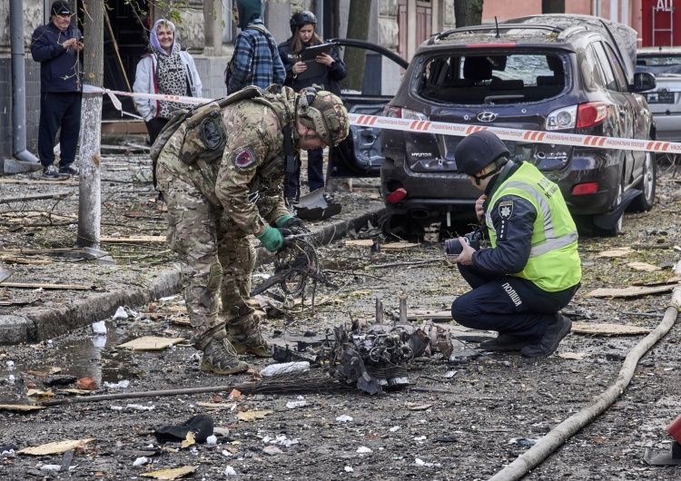 Ukraina, zniszczenia po ataku rakietowym Ukraina: Nocny atak rakietowy Rosji. Sześć ofiar śmiertelnych i dziesiątki rannych