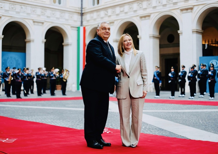 Premier Węgier Viktor Orban i premier Włoch Giorgia Meloni Doradca Orbana: Włoskie media zmanipulowały słowa premiera ws. rozmów z Trumpem