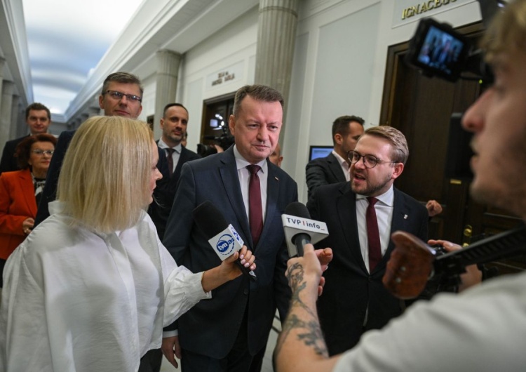 Mariusz Błaszczak Błaszczak: „Tusk zamiast zajmować się Polską, prowadzi wojnę z opozycją”