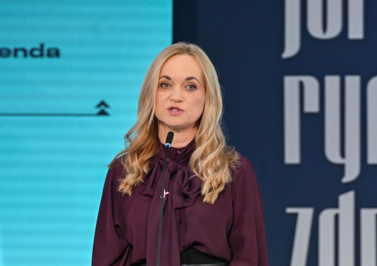 Jolanta Sobierańska-Grenda Minister zdrowia alarmuje: „Do ściany dochodzimy w tym roku, w przyszłym do niej dojdziemy”