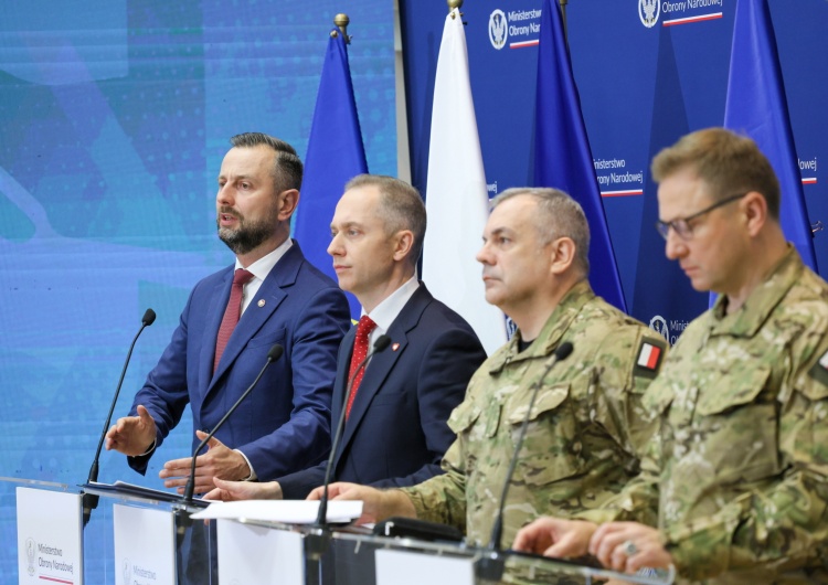 Władysław Kosiniak-Kamysz, Cezary Tomczyk, Wiesław Kukuła, Karol Molenda Rusza program powszechnych szkoleń obronnych „wGotowości”