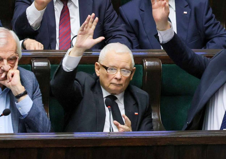 Polacy zostali zapytani o koalicję PiS z Konfederacją Polacy zapytani o koalicję PiS z Konfederacją. Jest sondaż