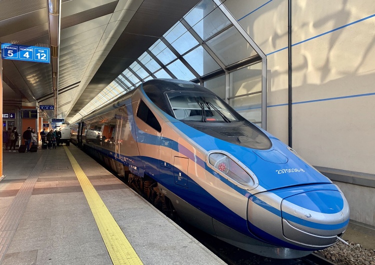 Pociąg Intercity, zdjęcie poglądowe PKP Intercity odpowiada na zarzuty czeskiego RegioJet. Jest oświadczenie