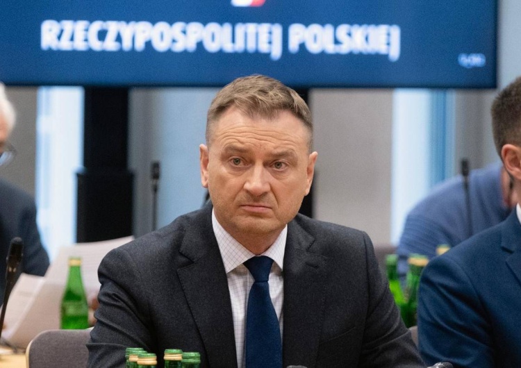 Sławomir Nitras „Podczas pracy nad tym tekstem zadzwonił Sławomir Nitras”. Nowe doniesienia ws. sprzedaży działki koniecznej do budowy CPK