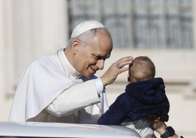Leon XIV Papież przypomniał o polskim Święcie Niepodległości: Strzeżmy pokoju z sercem zakorzenionym w Ewangelii