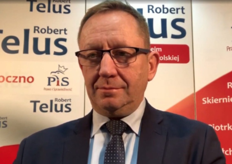 Robert Telus Seaman: Jako PiS-owski wyborca o tym napisać muszę, bo się uduszę!