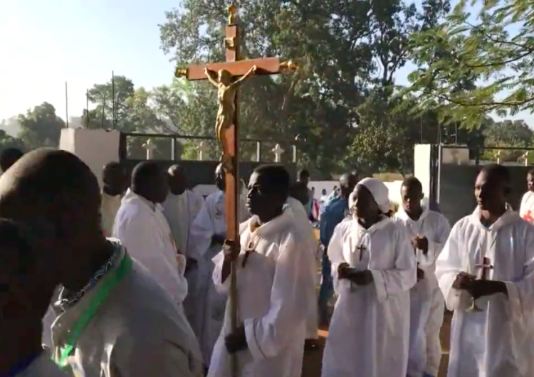 Pielgrzymka do Kity, 2019 Pielgrzymka do sanktuarium w Kicie odwołana z powodu blokady dżihadystów