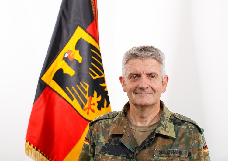 gen. Alexander Sollfrank Tȟašúŋke Witkó: Blagierstwo szwabskiego zupaka