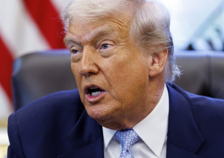 Donald Trump BBC w panice. Skandal z kłamstwem na temat Donalda Trumpa może kosztować miliardy dolarów