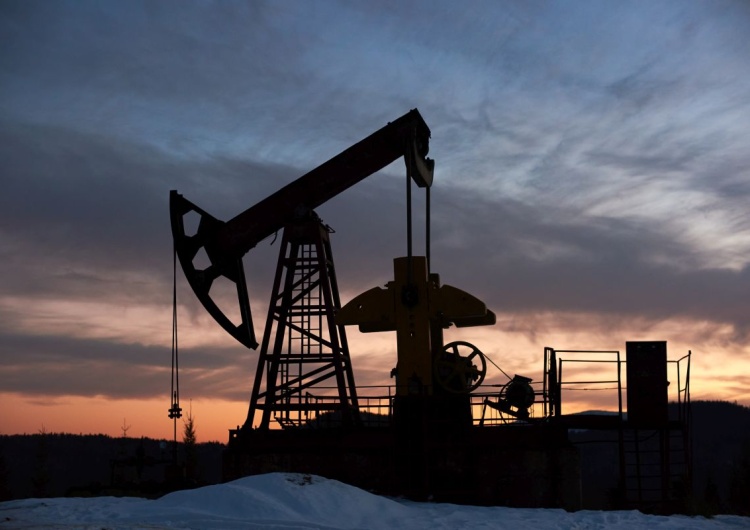 wydobycie ropy Ceny ropy Urals lecą w dół. Rosja traci miliardy po decyzjach USA