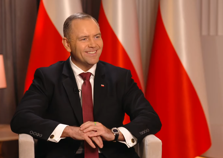 Karol Nawrocki Niecodzienny gest prezydenta, który kryje wzruszającą historię