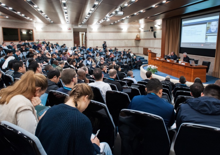 60. rocznica Dei Verbum 60. rocznica konstytucji dogmatycznej 