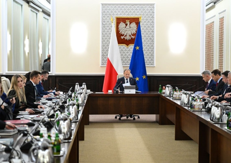 posiedzenie rządu Oto czego Polacy oczekują od rządu Tuska. Rozliczenia i aborcja najniżej na liście priorytetów