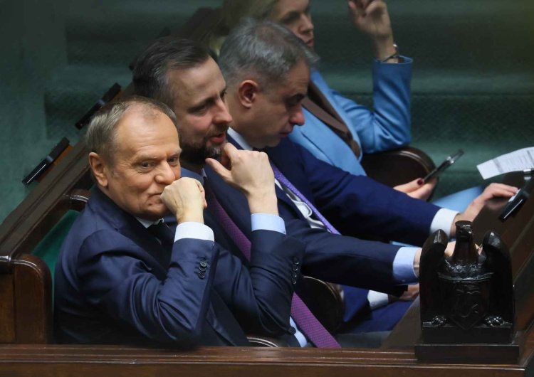 Ława rządowa w Sejmie podczas dzisiejszych głosowań Fala oburzenia w sieci po przegłosowaniu 