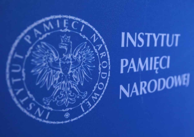 Instytut Pamięci Narodowej – logo IPN reaguje na skandaliczny wpis Jad Waszem