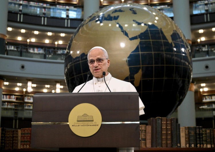 Leon XIV w Bibliotece Narodowej w Ankarze