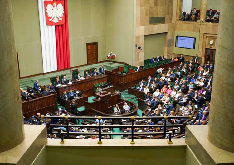 Sejm zajmie się kontrowersyjną petycją