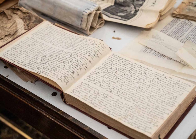 Remont kamienicy na Saskiej Kępie ujawnił niezwykłą tajemnicę