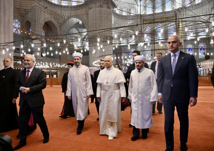 Papież w Meczecie Sułtana Ahmeda