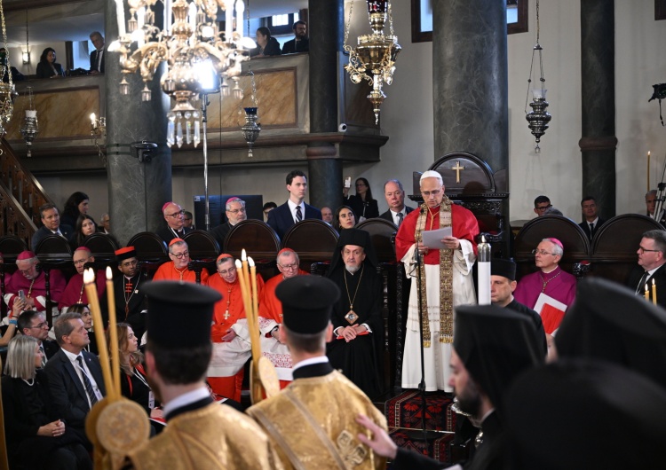 Leon XIV na Boskiej Liturgii