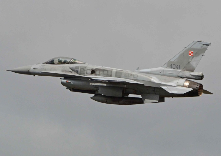 F-16C w polskich barwach