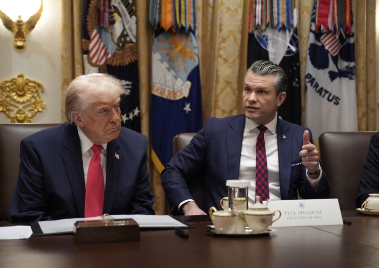 Prezydent USA Donald Trump i Sekretarz obrony Stanów Zjednoczonych Pete Hegseth