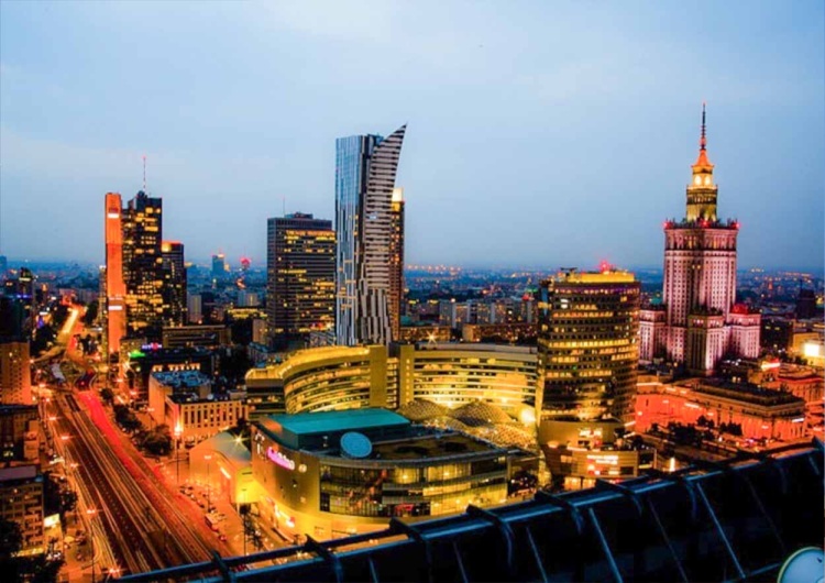 Widok na centrum Warszawy – zdjęcie ilustracyjne